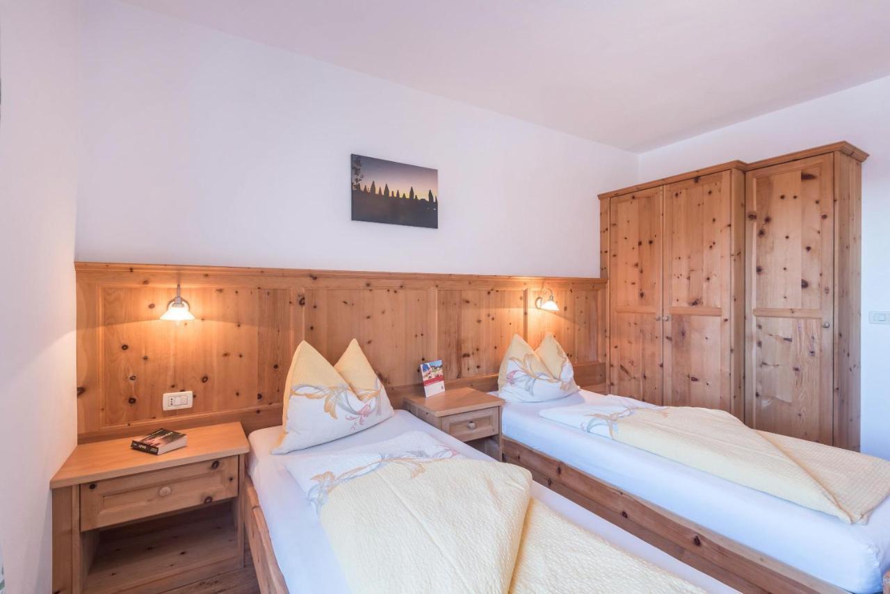 Schildberghof Santner Apartment Siusi Ngoại thất bức ảnh