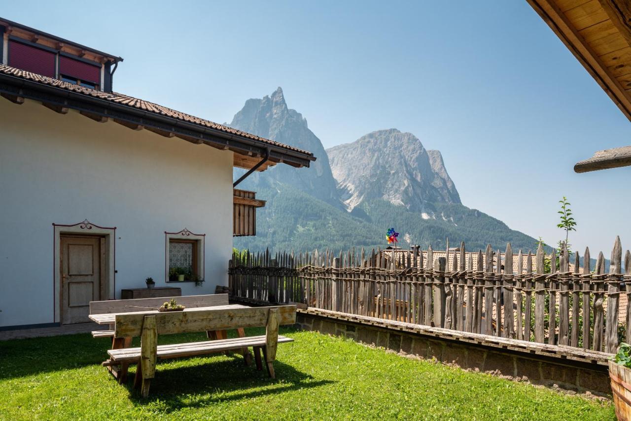 Schildberghof Santner Apartment Siusi Ngoại thất bức ảnh